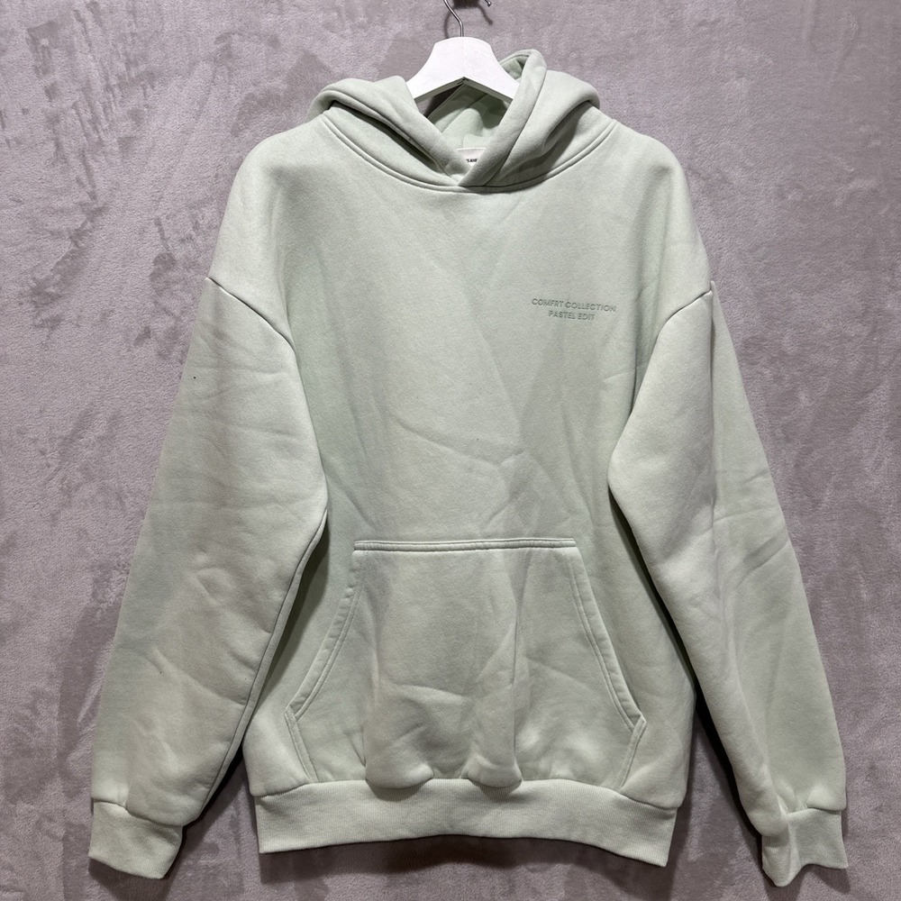 COMFRT Women's Pastel Hoodie Size Medium Pullover Fleece